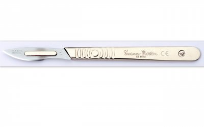 13 Swann Morton Scalpel Blades Taster Pack and No 4 Stainless Handle